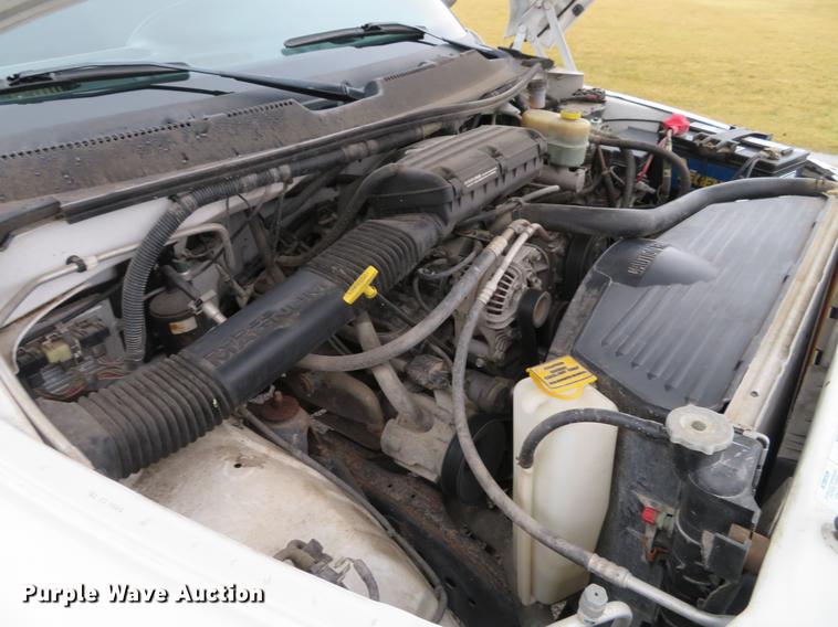 image for item DG3843 2002 Dodge Ram 3500 flatbed pickup truck