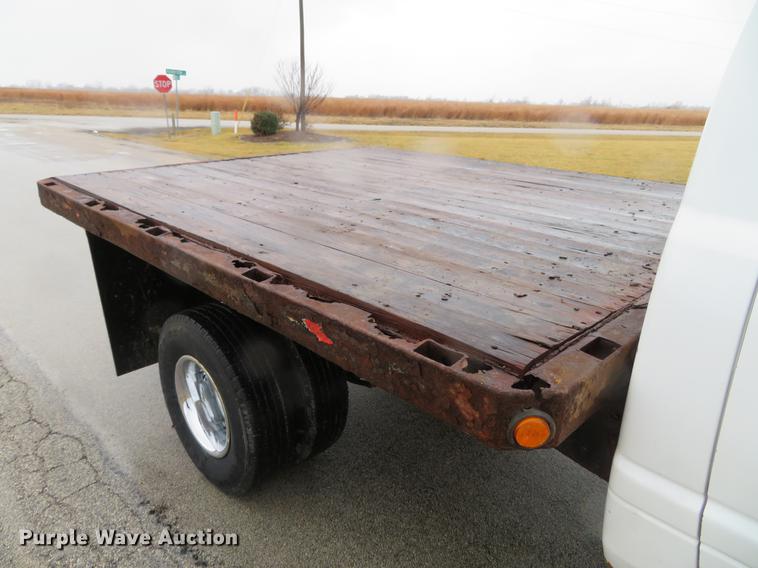 image for item DG3843 2002 Dodge Ram 3500 flatbed pickup truck