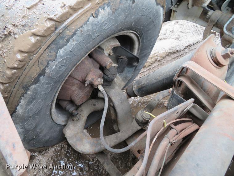 image for item DG3845 1995 Chevrolet W4500 dump truck