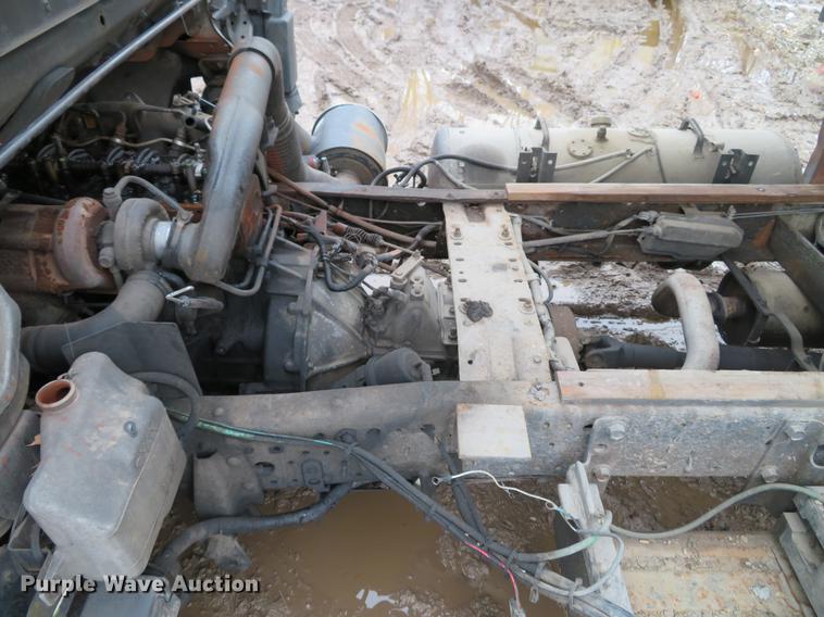 image for item DG3845 1995 Chevrolet W4500 dump truck