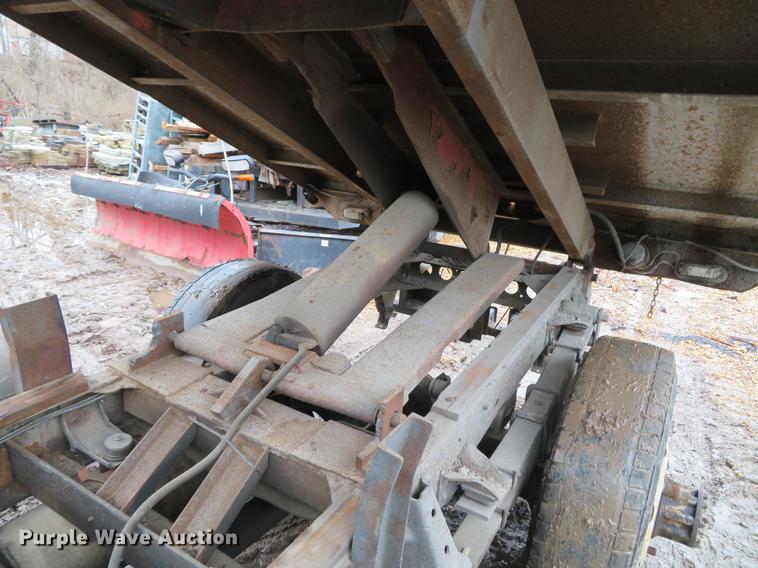 image for item DG3845 1995 Chevrolet W4500 dump truck
