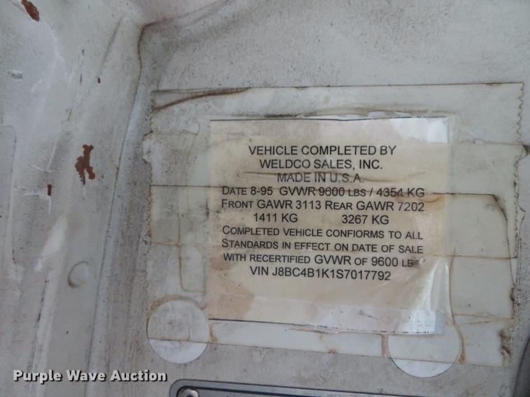 image for item DG3845 1995 Chevrolet W4500 dump truck