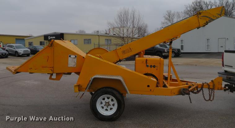 image for item DG3846 Wood Chuck chipper