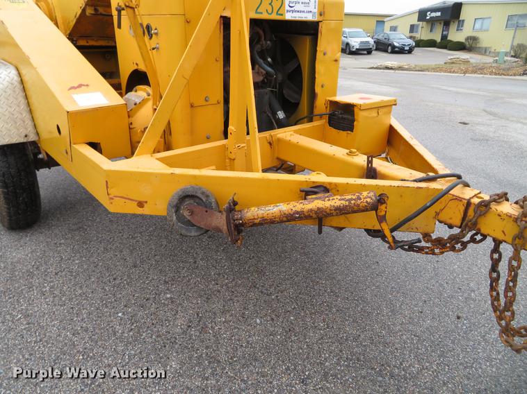 image for item DG3846 Wood Chuck chipper