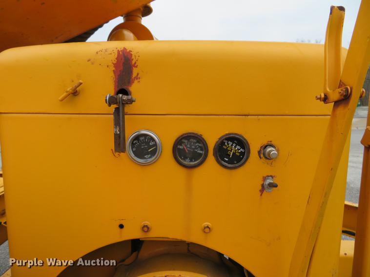 image for item DG3846 Wood Chuck chipper