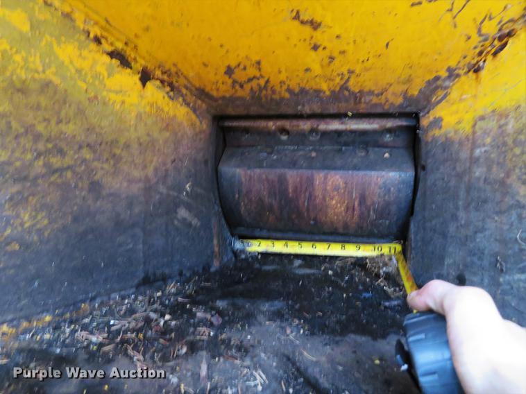 image for item DG3846 Wood Chuck chipper