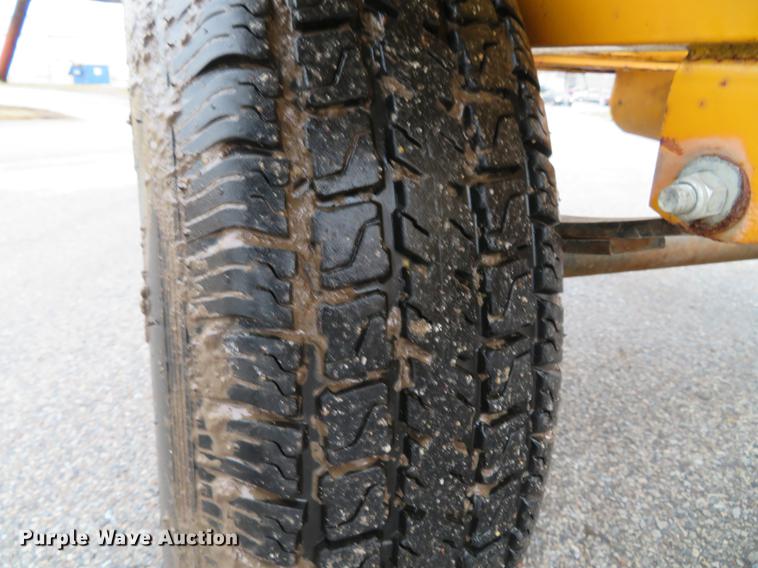 image for item DG3846 Wood Chuck chipper