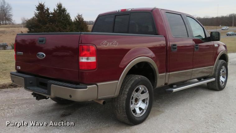 image for item DG3850 2004 Ford F150 Lariat SuperCrew pickup truck