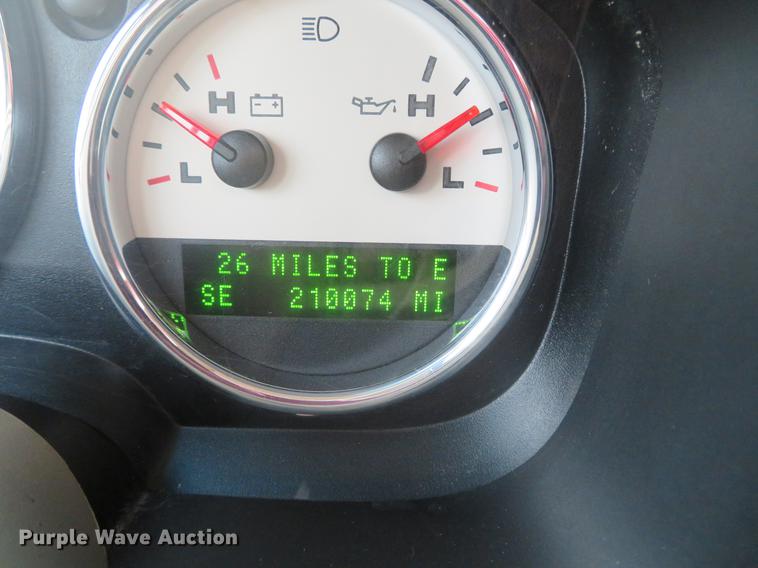 image for item DG3850 2004 Ford F150 Lariat SuperCrew pickup truck