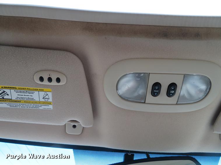 image for item DG3850 2004 Ford F150 Lariat SuperCrew pickup truck