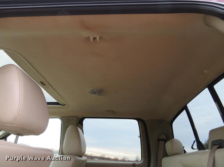 image for item DG3850 2004 Ford F150 Lariat SuperCrew pickup truck