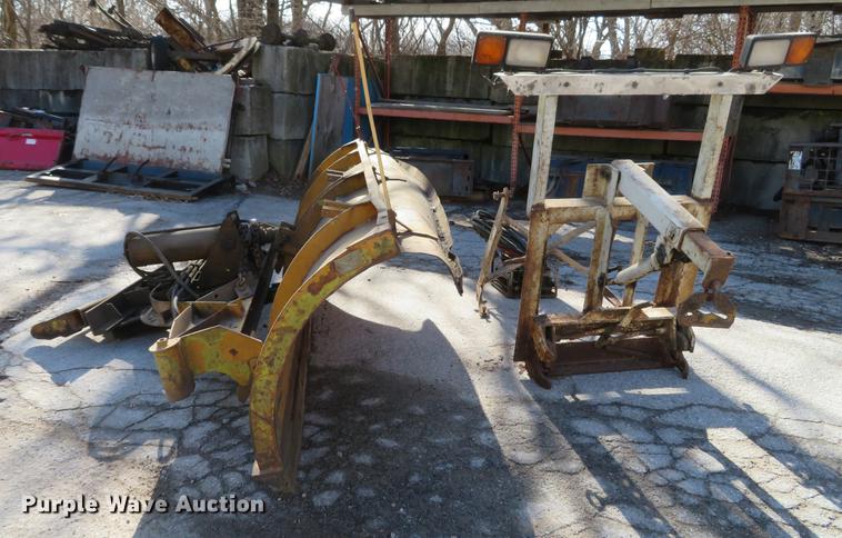 image for item DG3856 Flink MBT 10.36.2 snow plow