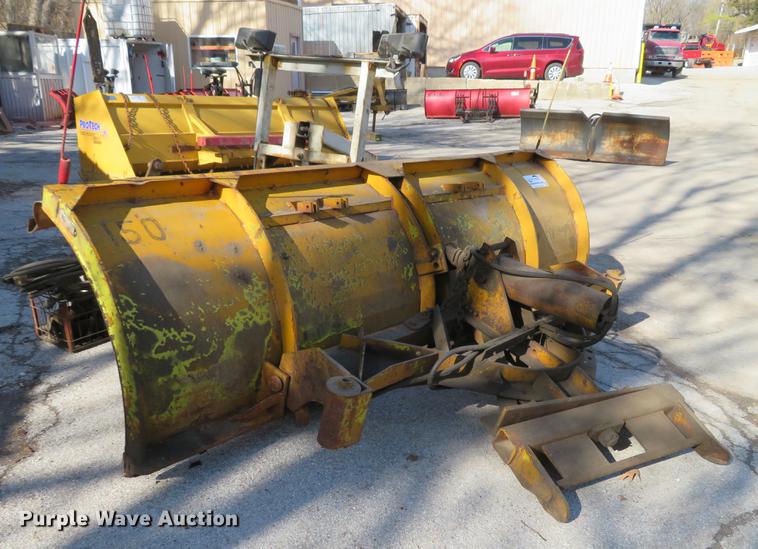 image for item DG3856 Flink MBT 10.36.2 snow plow