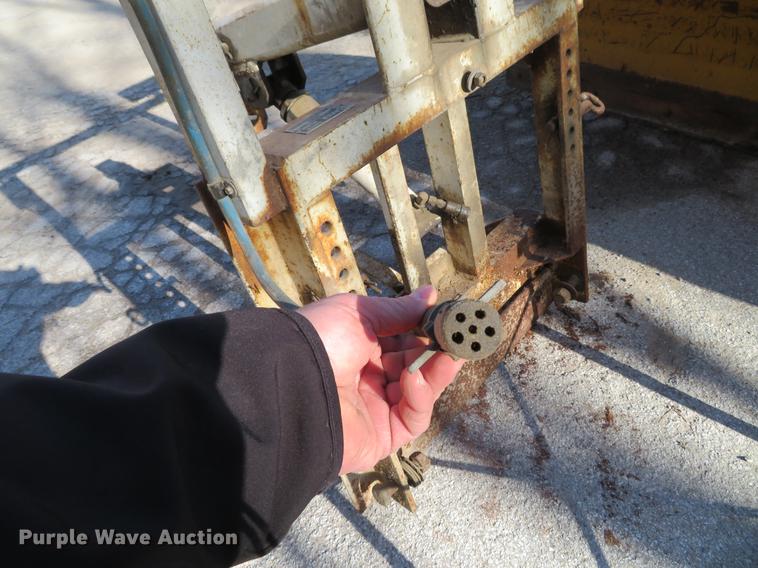 image for item DG3856 Flink MBT 10.36.2 snow plow