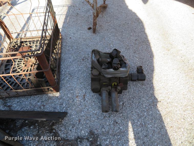 image for item DG3856 Flink MBT 10.36.2 snow plow