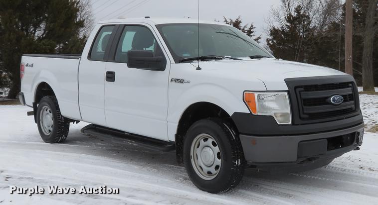 image for item DG3867 2013 Ford F150 XLT SuperCab pickup truck