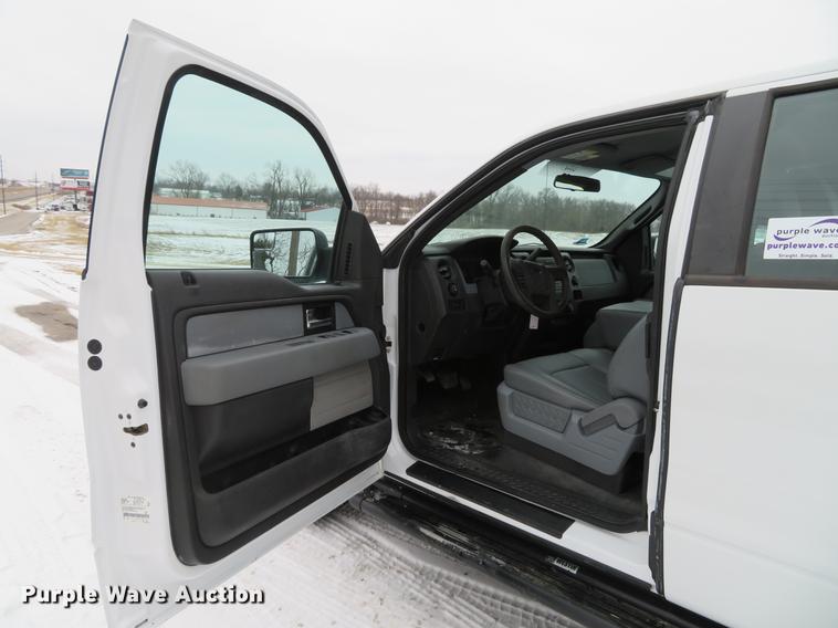 image for item DG3867 2013 Ford F150 XLT SuperCab pickup truck