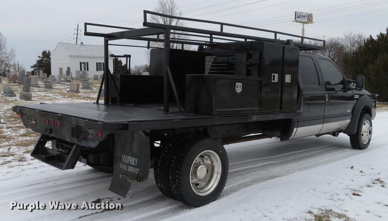 image for item DG3868 2006 Ford F450 Super Duty XL Crew Cab flatbed truck