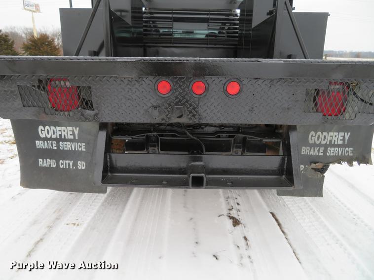 image for item DG3868 2006 Ford F450 Super Duty XL Crew Cab flatbed truck