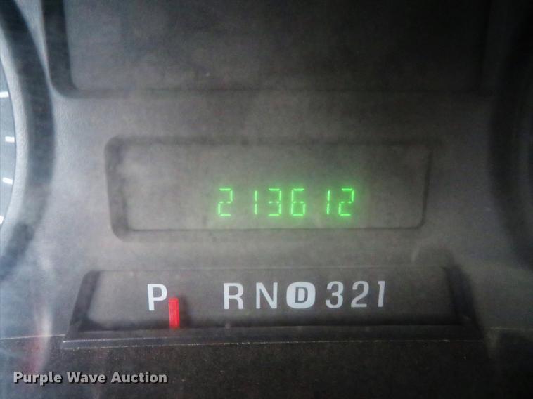 image for item DG3874 2006 Ford F350 Super Duty XL Crew Cab pickup truck