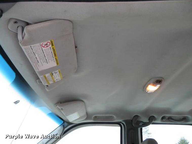 image for item DG3874 2006 Ford F350 Super Duty XL Crew Cab pickup truck