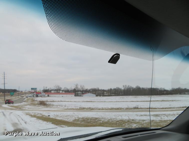 image for item DG3874 2006 Ford F350 Super Duty XL Crew Cab pickup truck