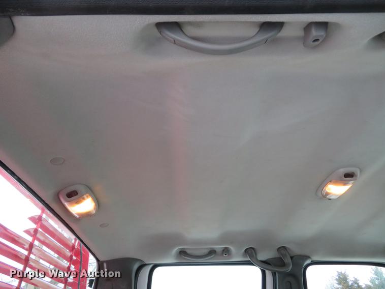 image for item DG3874 2006 Ford F350 Super Duty XL Crew Cab pickup truck