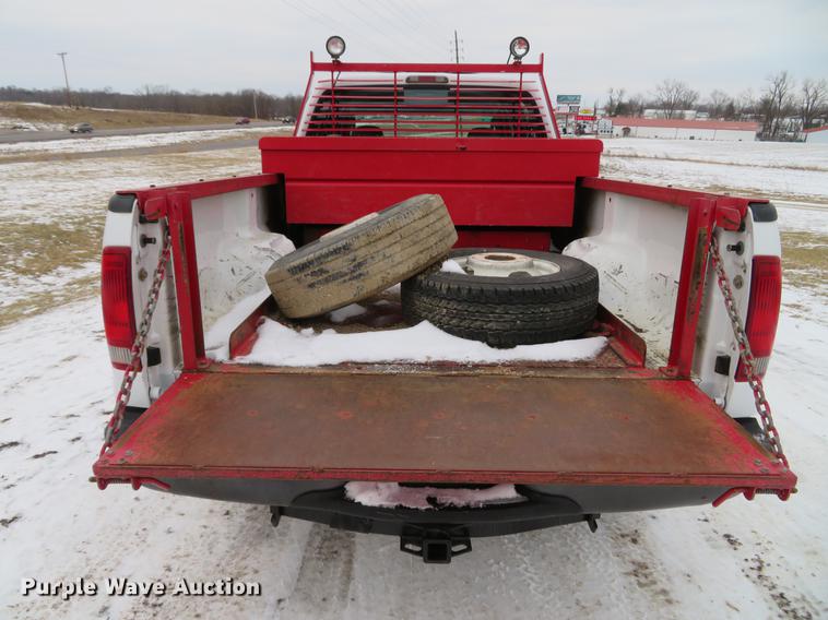 image for item DG3874 2006 Ford F350 Super Duty XL Crew Cab pickup truck