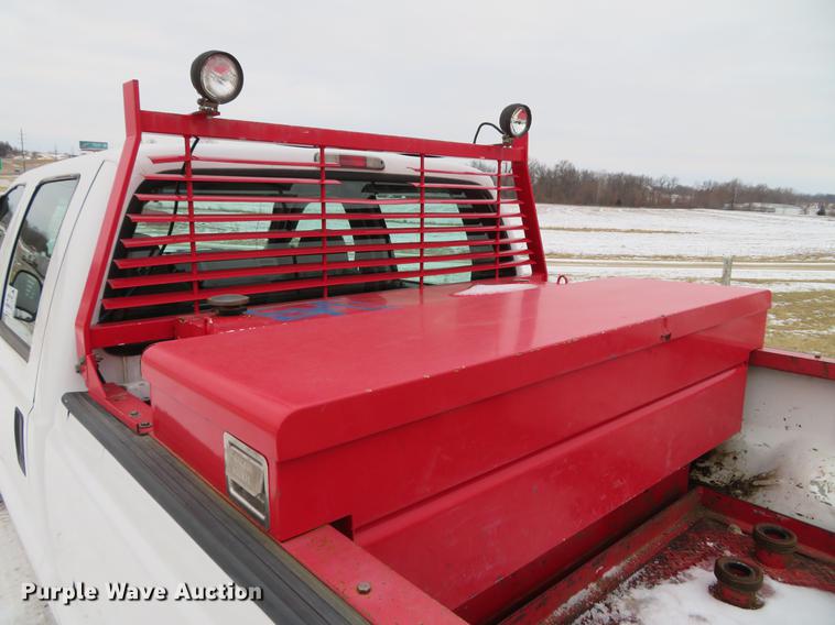 image for item DG3874 2006 Ford F350 Super Duty XL Crew Cab pickup truck