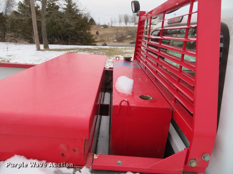 image for item DG3874 2006 Ford F350 Super Duty XL Crew Cab pickup truck