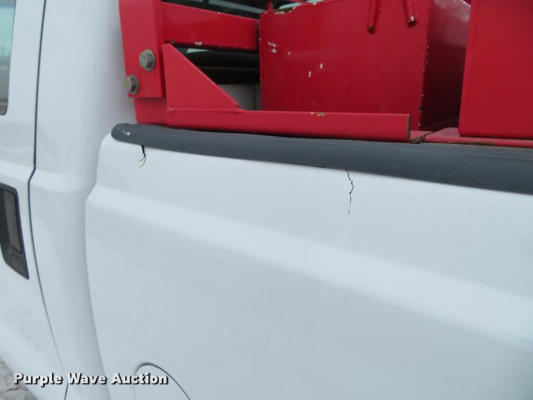 image for item DG3874 2006 Ford F350 Super Duty XL Crew Cab pickup truck