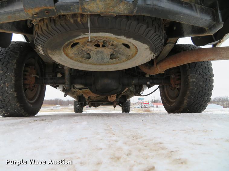 image for item DG3874 2006 Ford F350 Super Duty XL Crew Cab pickup truck