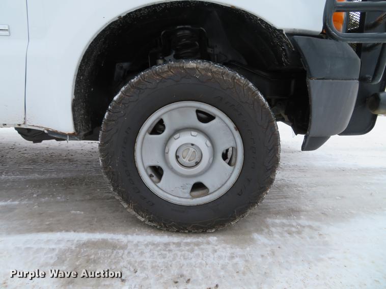 image for item DG3874 2006 Ford F350 Super Duty XL Crew Cab pickup truck