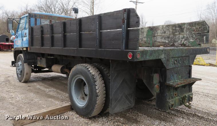 image for item DG3881 1985 GMC W7R042 flatbed truck