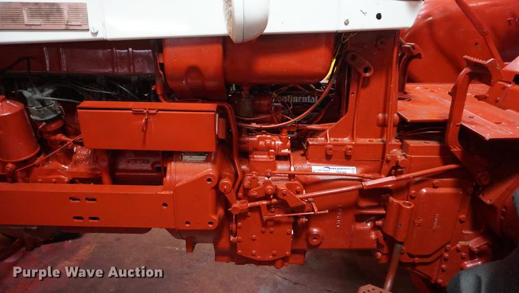 image for item DI9344 1964 Farmall 706 tractor