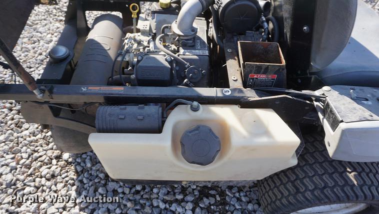 image for item DI9345 Exmark Navigator lawn mower