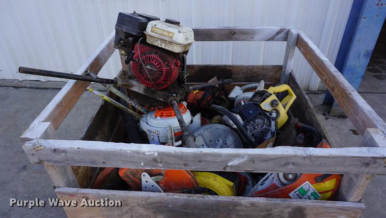 image for item DI9348 Lawn equipment