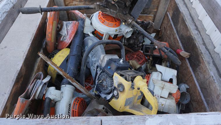 image for item DI9348 Lawn equipment