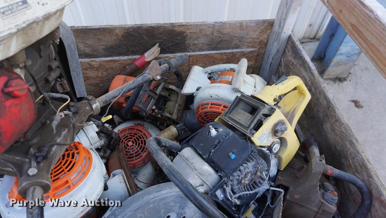 image for item DI9348 Lawn equipment