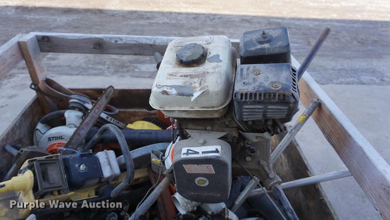 image for item DI9348 Lawn equipment