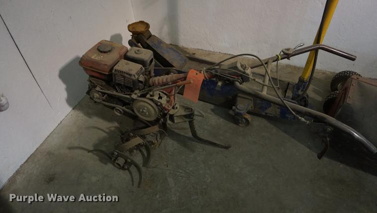 image for item DI9349 Lawn equipment