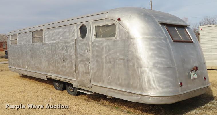 image for item DN9118 1950 Spartan Mansion camper