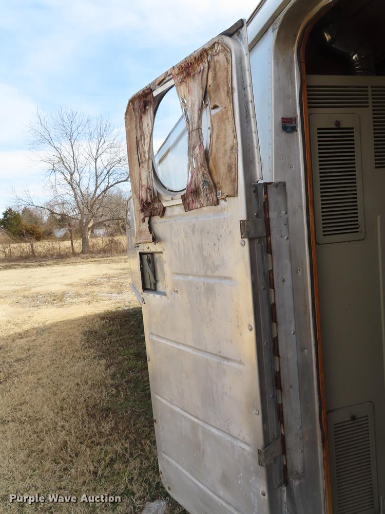 image for item DN9118 1950 Spartan Mansion camper