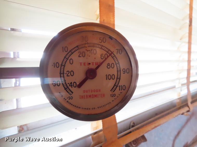 image for item DN9118 1950 Spartan Mansion camper