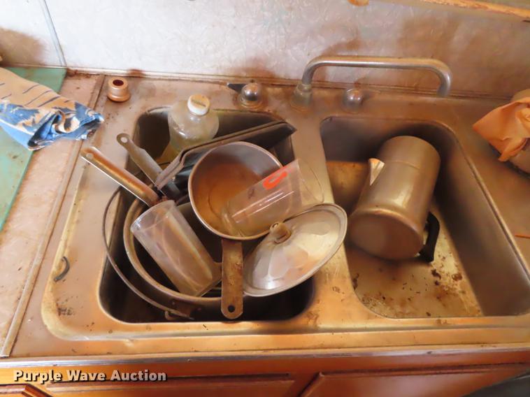 image for item DN9118 1950 Spartan Mansion camper