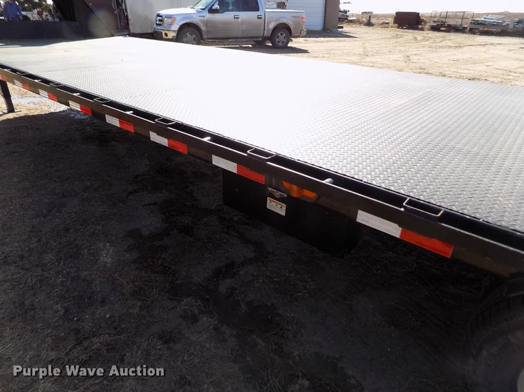 image for item DY9248 2012 PJ hydratail equipment trailer