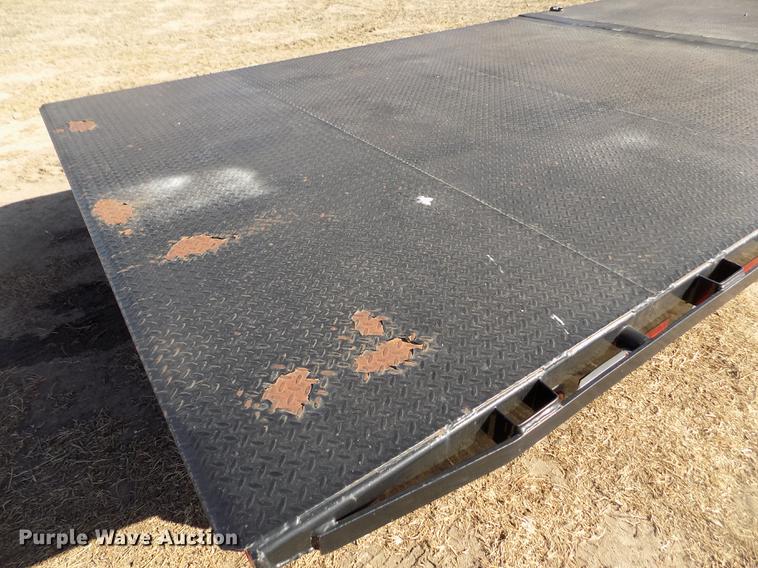 image for item DY9248 2012 PJ hydratail equipment trailer