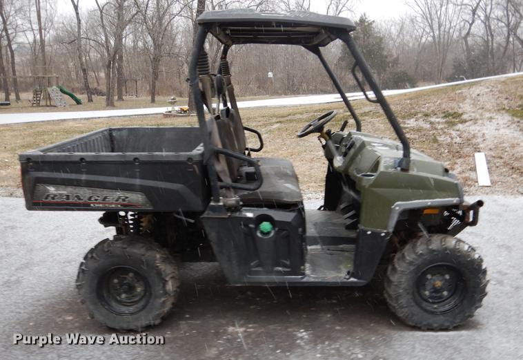 image for item DY9793 2011 Polaris Ranger 900 utility vehicle