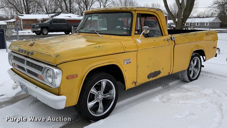 image for item DY9797 1970 Dodge D100 pickup truck