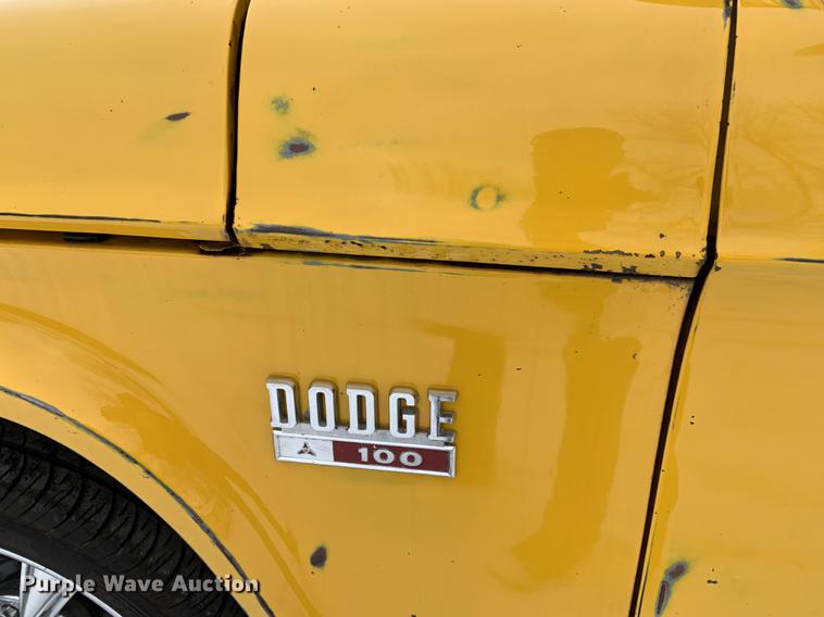 image for item DY9797 1970 Dodge D100 pickup truck